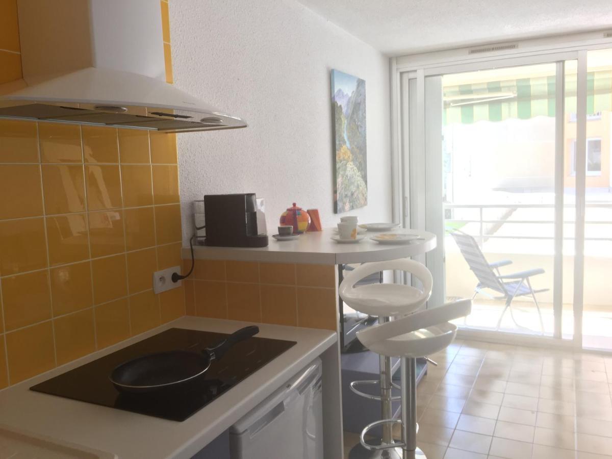 Studio 127, Vue Mer Et Piscine, Port Santa Lucia Saint-Raphaël Zewnętrze zdjęcie